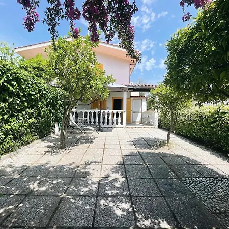 Villino Marechiaro - A Due Passi Dal Mare *